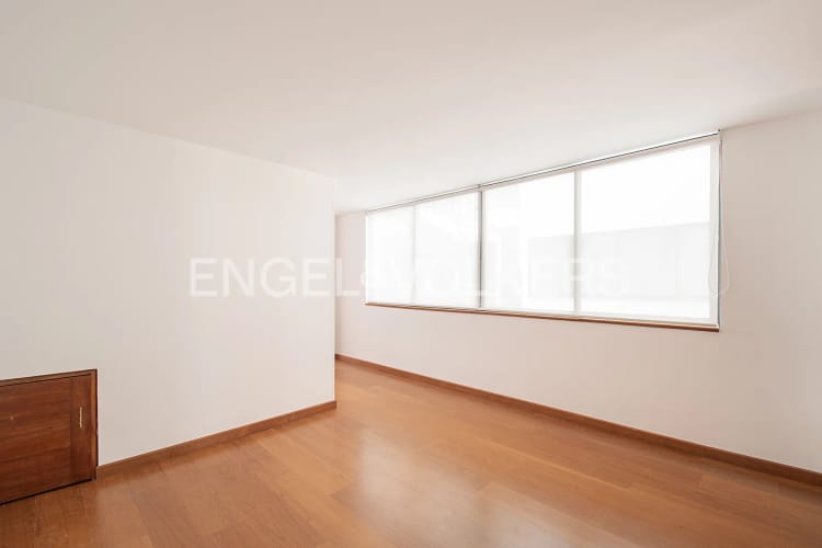Apartamento de 4 alcobas en venta en Escuela De Infanteria, Bogotá, 188 m² · foto 14 de 19