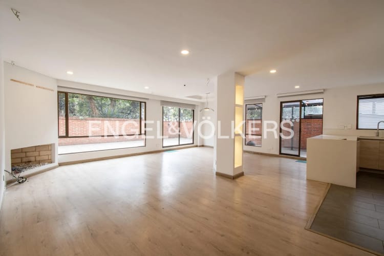 Apartamento en venta en Chico Norte, Bogotá · foto 3 de 11