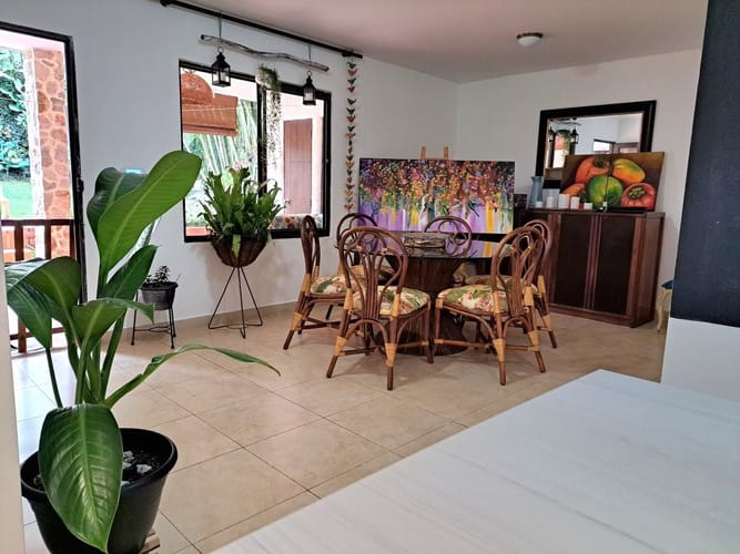Casa de 8 alcobas en venta en La Buitrera, Cali, 280 m² · foto 6 de 9