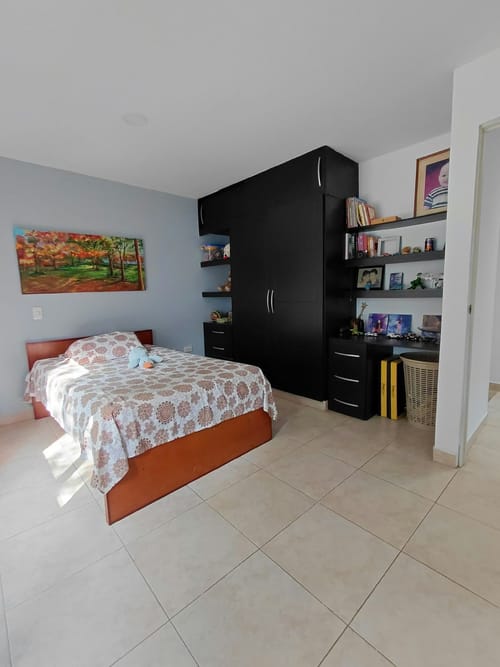 Casa de 8 alcobas en venta en La Buitrera, Cali, 280 m² · foto 8 de 9