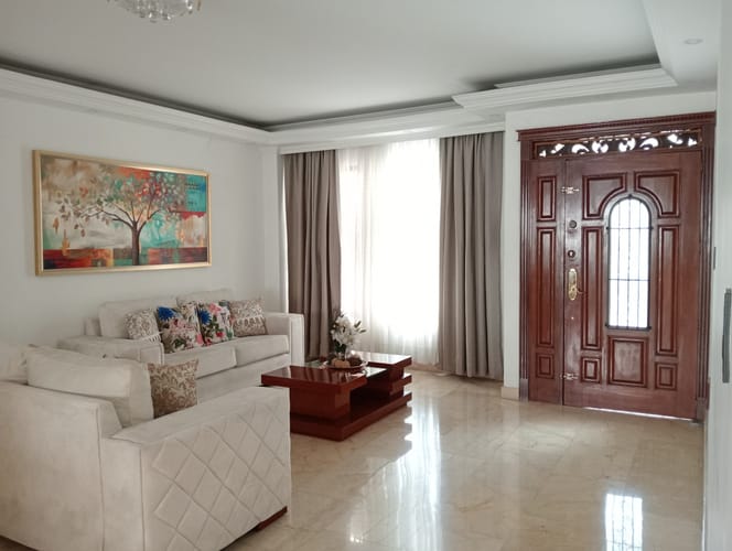 Casa de 4 alcobas en arriendo en Ciudad Jardin, Cali, 385 m² · foto 5 de 24