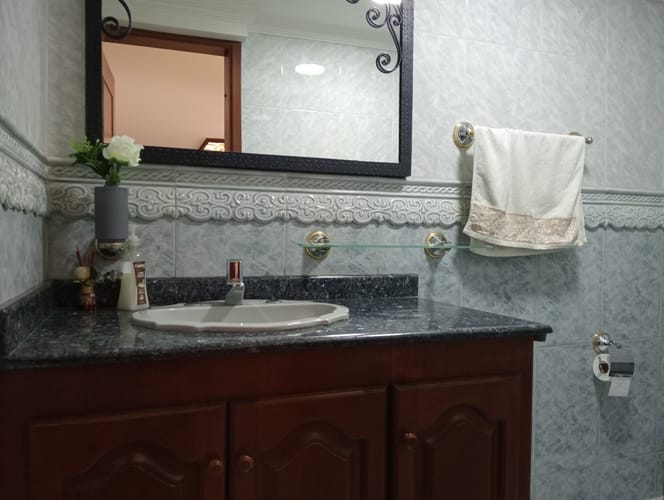 Casa de 4 alcobas en arriendo en Ciudad Jardin, Cali, 385 m² · foto 11 de 24