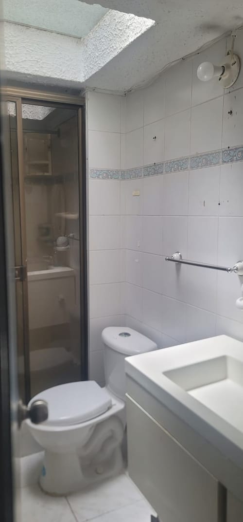 Casa de 7 alcobas en venta en El Refugio, Cali, 220 m² · foto 23 de 24