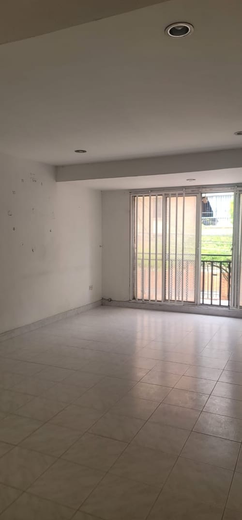 Casa de 7 alcobas en venta en El Refugio, Cali, 220 m² · foto 8 de 24