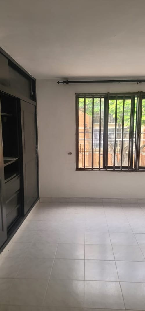 Casa de 7 alcobas en venta en El Refugio, Cali, 220 m² · foto 22 de 24
