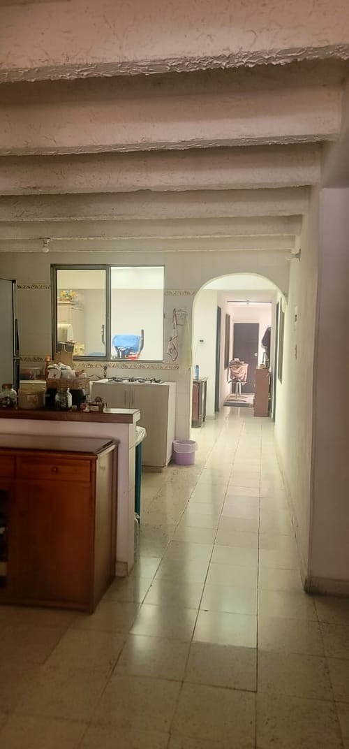 Casa de 7 alcobas en venta en El Refugio, Cali, 220 m² · foto 12 de 24