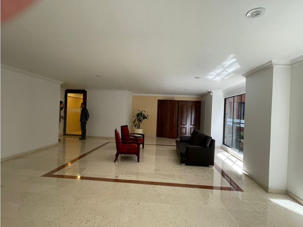 Apartamento en venta en Santa Barbara, Bogotá · foto 6 de 24
