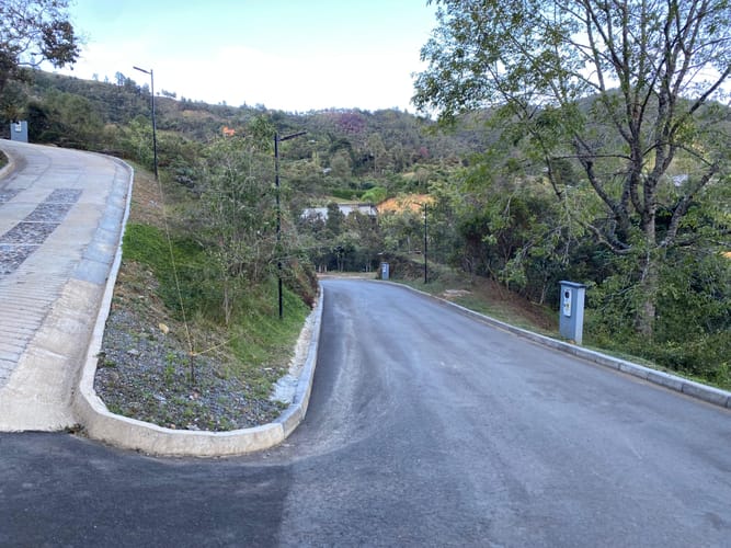 Lote en venta en La Clara, Guarne, 1700 m² · foto 7 de 8