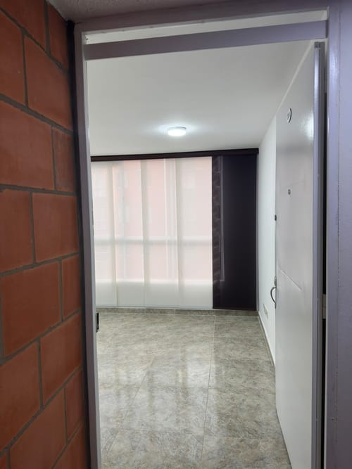 Apartamento de 2 alcobas en arriendo en San Pedro, Madrid, 40 m² · foto 4 de 21