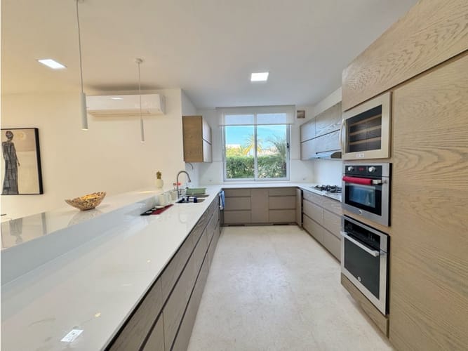Casa de 4 alcobas en venta en Manzanillo, Cartagena, 388 m² · foto 9 de 18