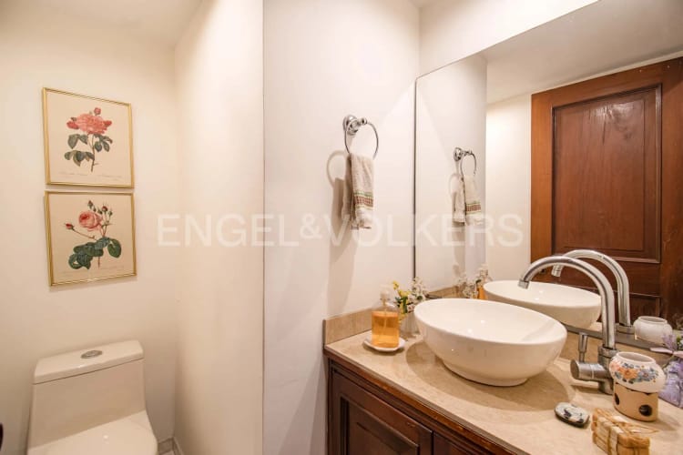 Apartamento de 3 alcobas en venta en Chicó Navarra, Bogotá, 169 m² · foto 10 de 17