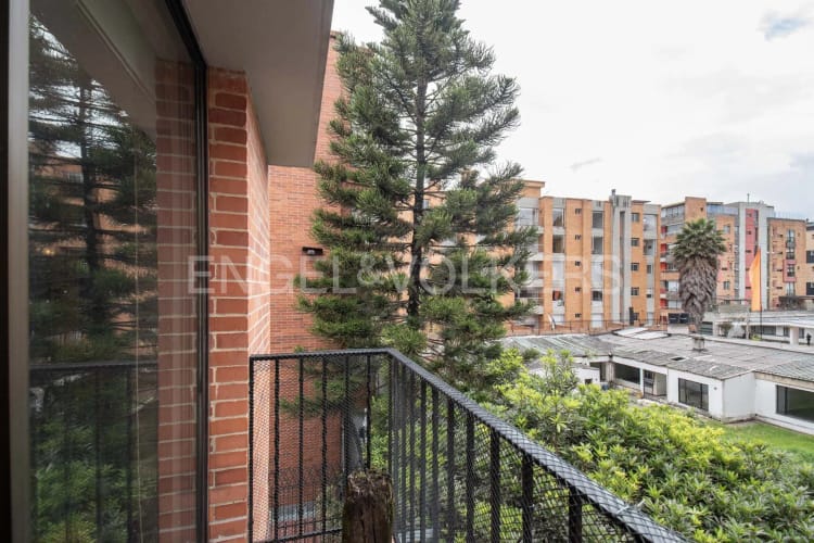 Apartamento de 3 alcobas en venta en Chicó Navarra, Bogotá, 169 m² · foto 7 de 17