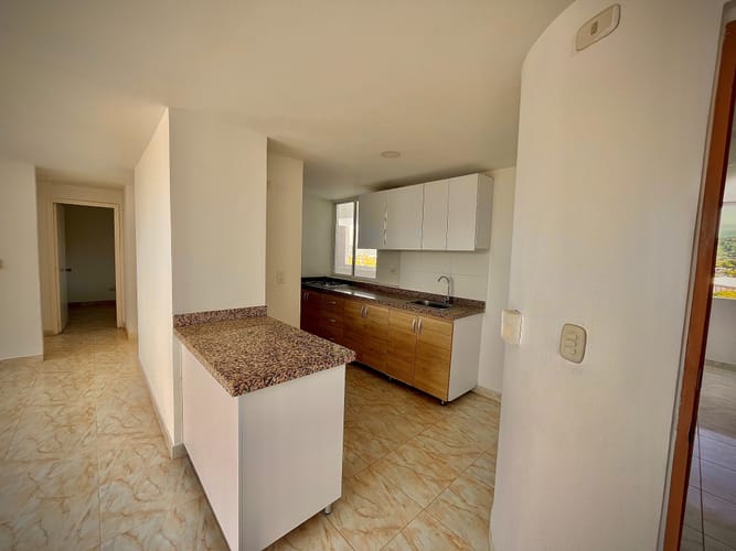 Apartamento de 2 alcobas en venta en Los Olivos, Santa Marta, 63 m² · foto 2 de 16