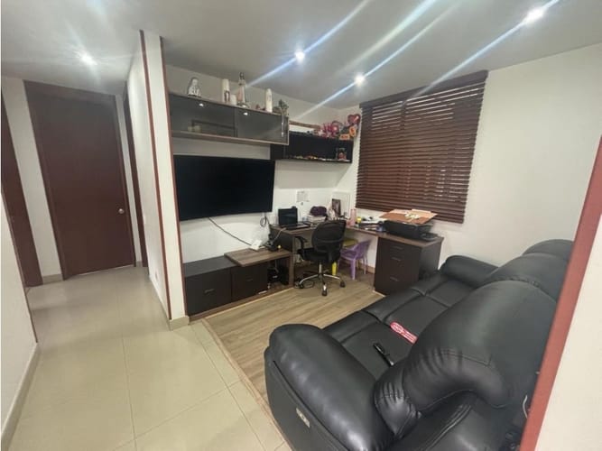 Apartamento en venta en Las Americas, Bogotá · foto 5 de 24