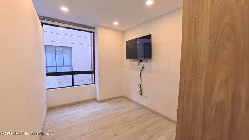 Apartamento en venta en Santa Barbara, Bogotá · foto 3 de 11