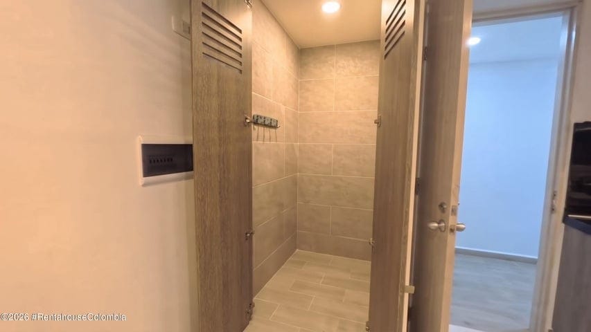 Apartamento en venta en Santa Barbara, Bogotá · foto 9 de 11
