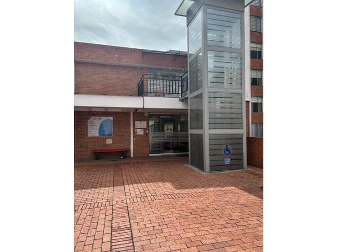 Apartamento en venta en Las Americas, Bogotá · foto 18 de 24