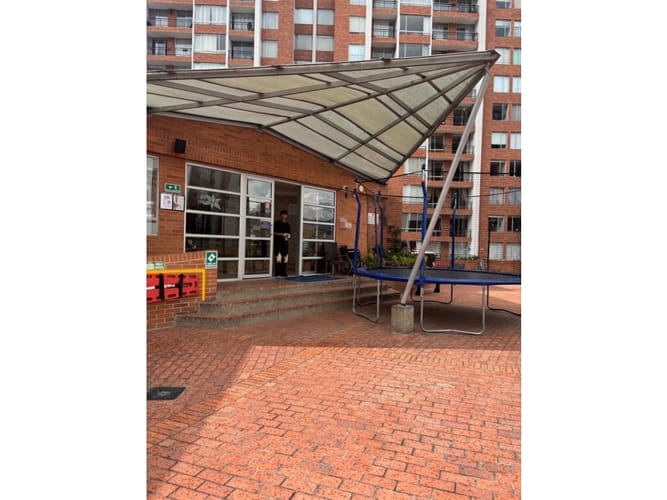 Apartamento en venta en Las Americas, Bogotá · foto 21 de 24