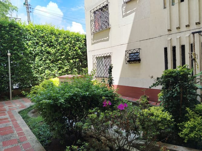 Apartamento de 3 alcobas en venta en Villa De Guadalupe, Cali, 69 m² · foto 14 de 16