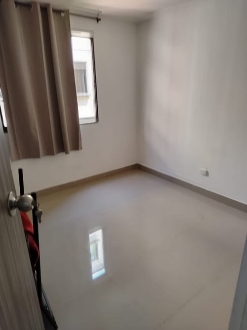 Apartamento de 3 alcobas en venta en Villa De Guadalupe, Cali, 69 m² · foto 10 de 16