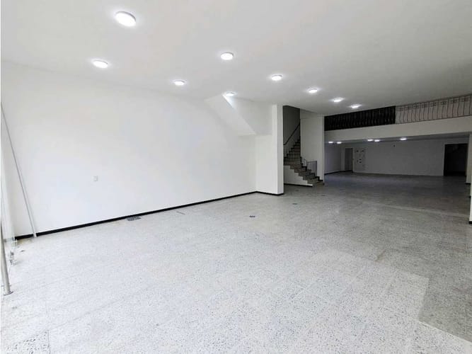 Retail space for rent in Prado veraniego, Bogotá