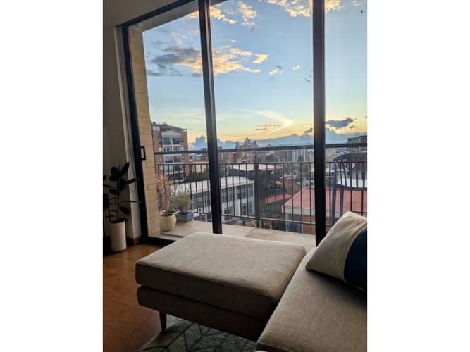 Apartamento de 1 alcoba en venta en Chapinero Alto, Bogotá, 64 m² · foto 2 de 15