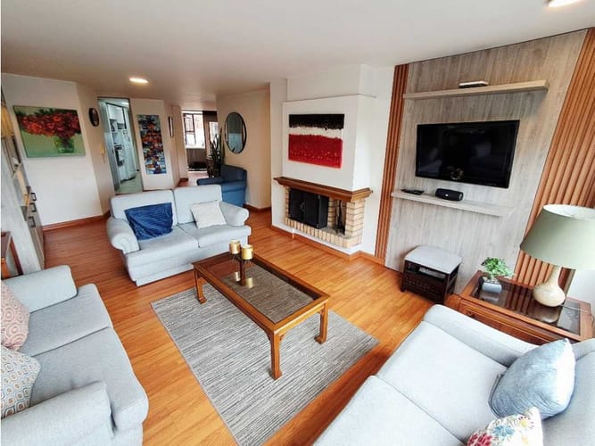 Apartamento en venta en Niza Norte, Bogotá · foto 3 de 24