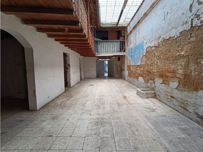 Casa de 4 alcobas en venta en La América, Medellín, 172 m² · foto 3 de 8