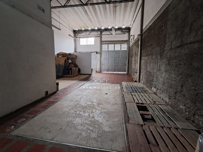 Bodega en arriendo en Fátima, Medellín, 290 m² · foto 4 de 10