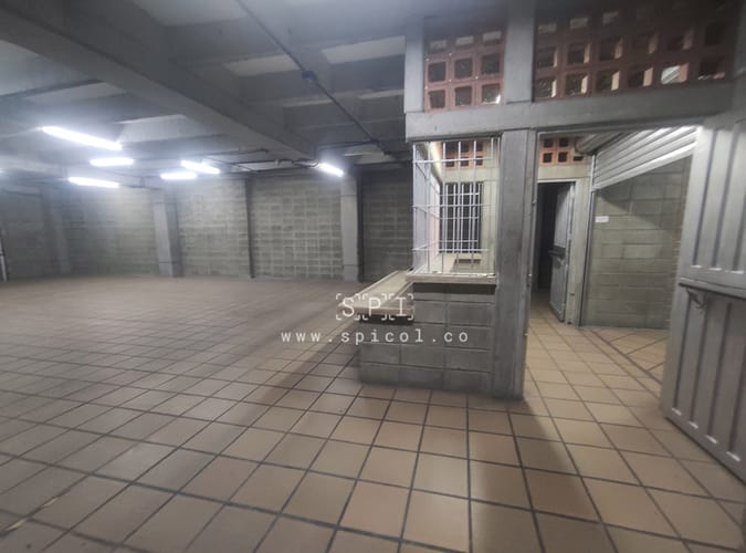 Bodega en arriendo en Belen La Palma, Medellín, 175 m² · foto 8 de 15