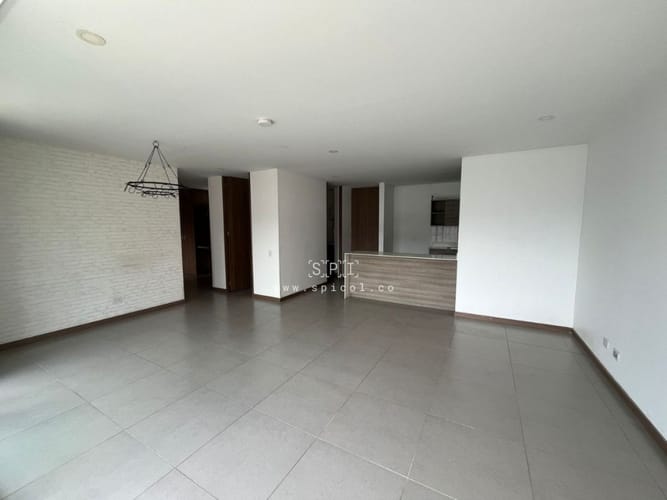 Apartamento de 3 alcobas en arriendo en Colina Campestre, Envigado, 120 m² · foto 4 de 24