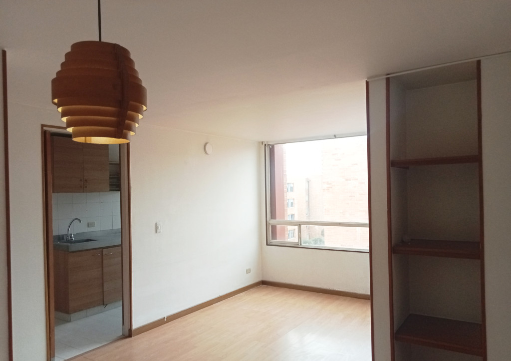 Apartamento en venta en Mazuren, Bogotá · foto 3 de 20