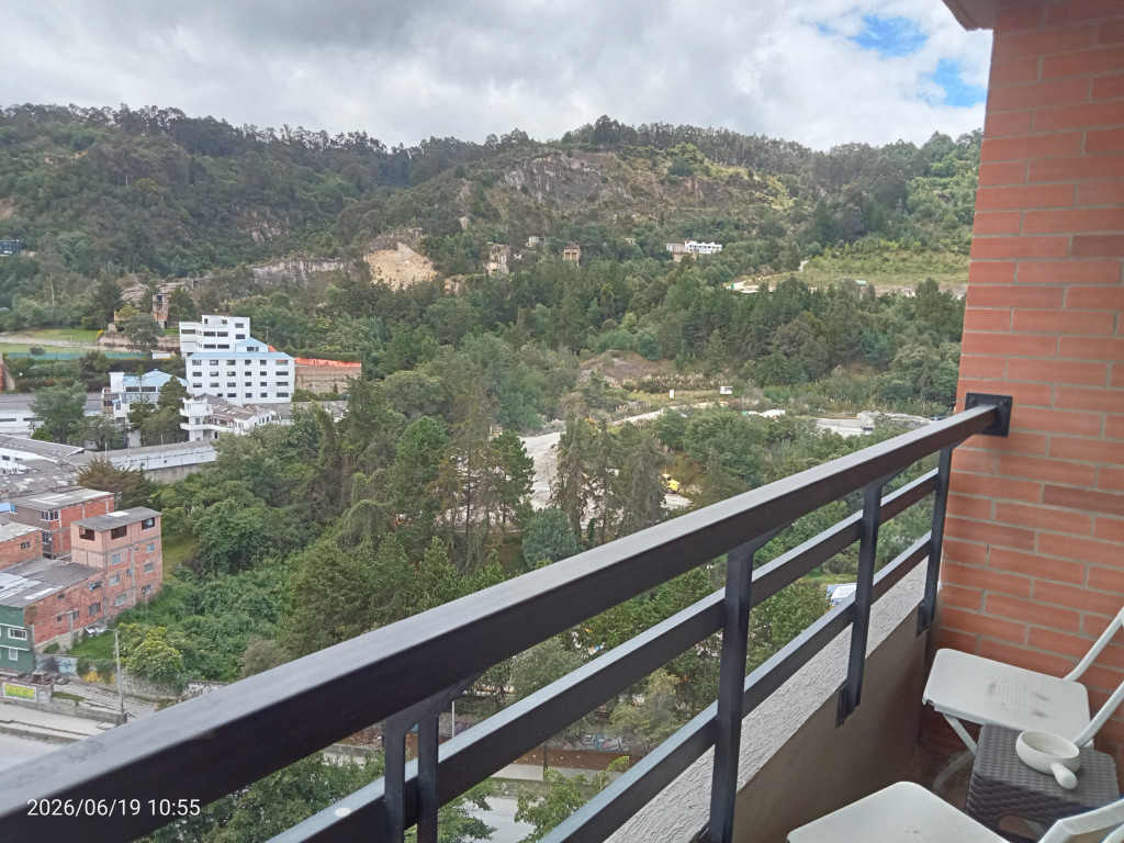 Apartamento en venta en El Redil, Bogotá · foto 3 de 24