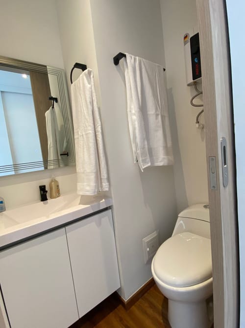 Apartaestudio en venta en Chico Norte, Bogotá, 17 m² · foto 7 de 8