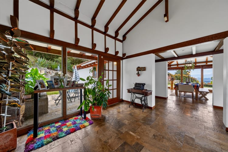 Casa de 3 alcobas en venta en Sindamanoy, Chía, 236 m² · foto 4 de 19