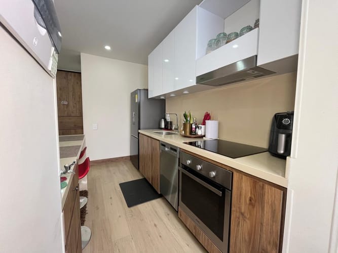 Apartamento de 1 alcoba en venta en Chico Norte, Bogotá, 55 m² · foto 6 de 24