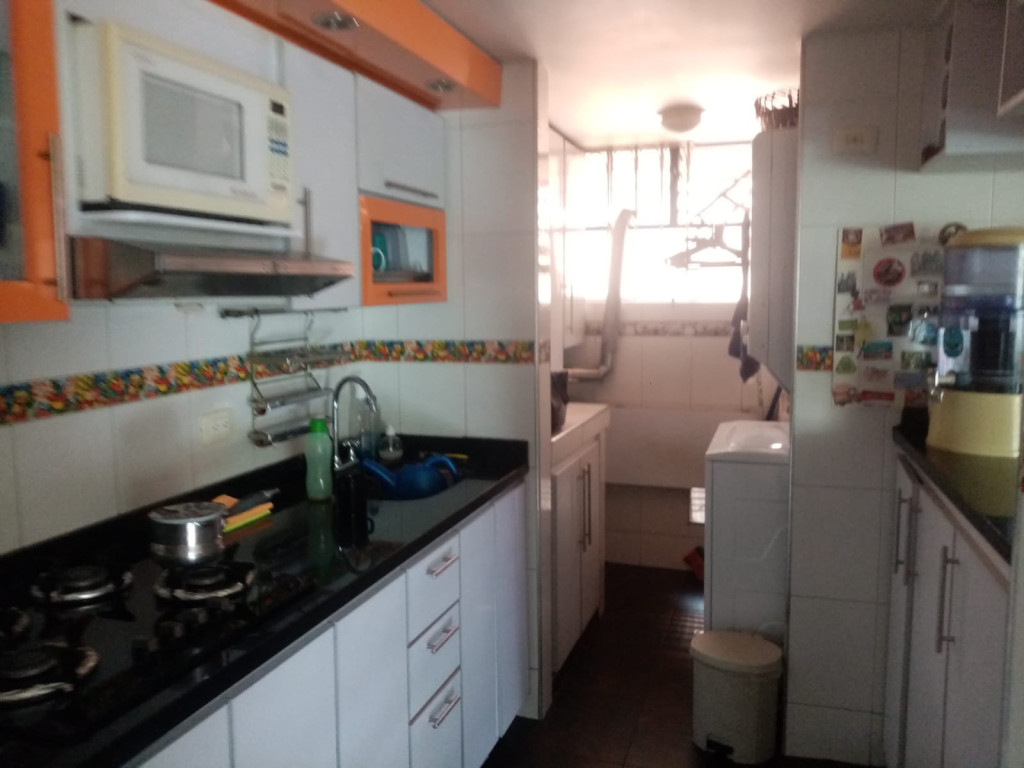 Apartamento en venta en Fontibon, Bogotá · foto 8 de 24