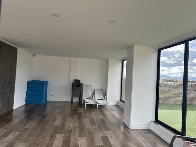 Apartaestudio en venta en Rincon Del Chico, Bogotá, 33 m² · foto 22 de 23