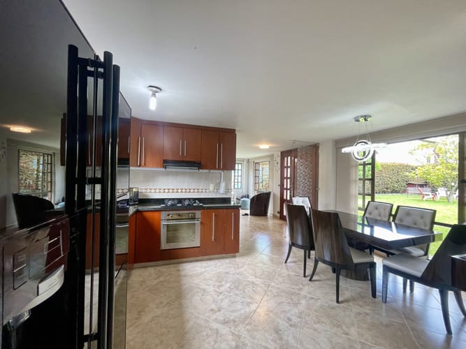 Casa de 6 alcobas en venta en Fonquetá, Chía, 280 m² · foto 5 de 22