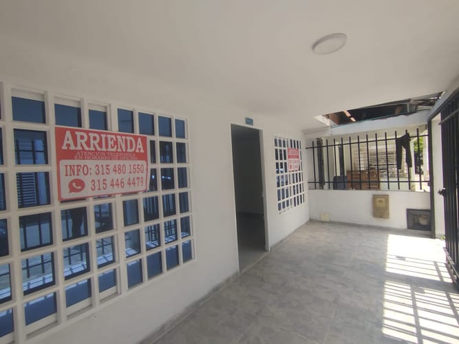 Casa de 3 alcobas en arriendo en Alameda, Cali, 72 m² · foto 2 de 13