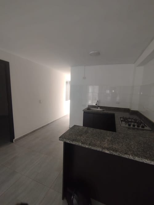 Casa de 3 alcobas en arriendo en Alameda, Cali, 72 m² · foto 4 de 13