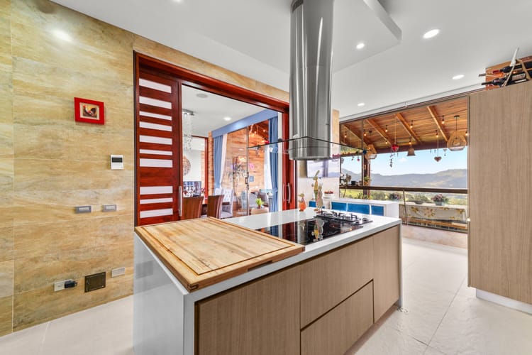 Casa de 4 alcobas en venta en Yerbabuena, Sopó, 560 m² · foto 7 de 24