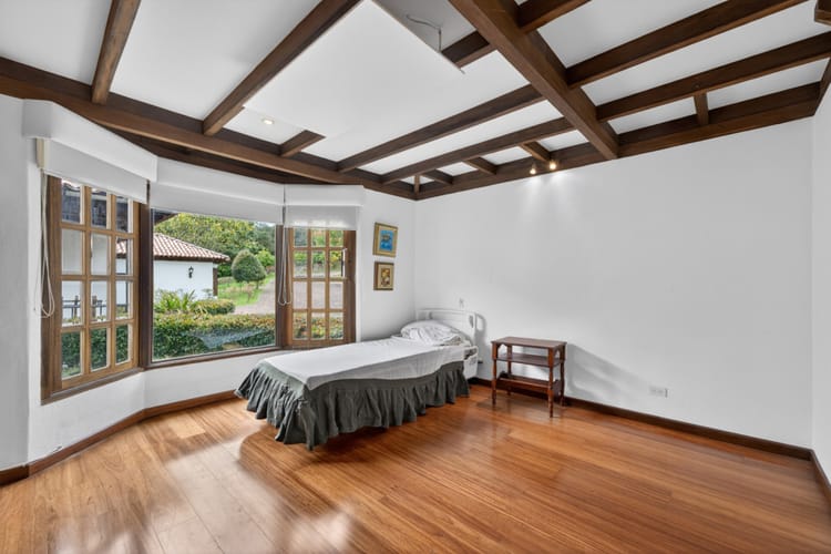Casa de 5 alcobas en venta en Yerbabuena, Chía, 614 m² · foto 10 de 17