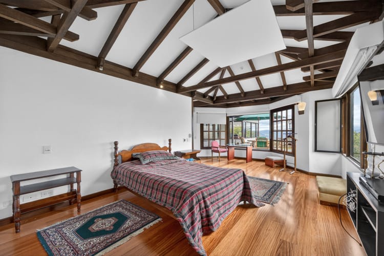 Casa de 5 alcobas en venta en Yerbabuena, Chía, 614 m² · foto 13 de 17