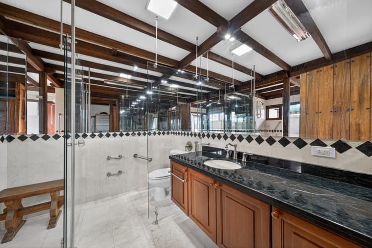 Casa de 5 alcobas en venta en Yerbabuena, Chía, 614 m² · foto 16 de 17
