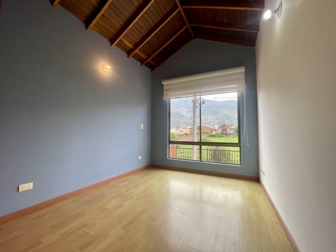 Casa de 4 alcobas en venta en Cota, 136 m² · foto 12 de 24