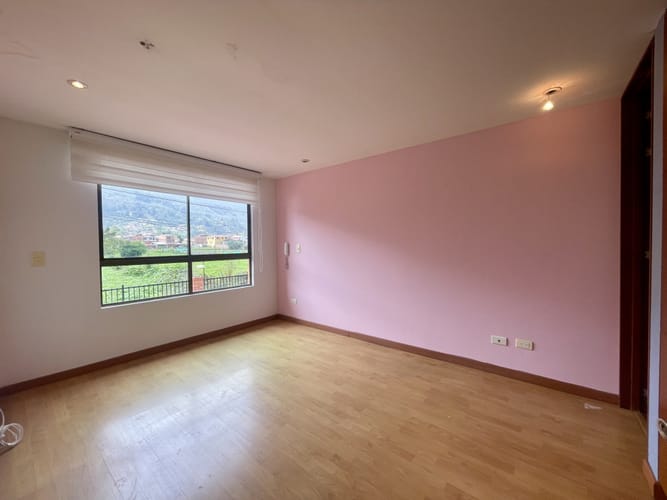 Casa de 4 alcobas en venta en Cota, 136 m² · foto 13 de 24