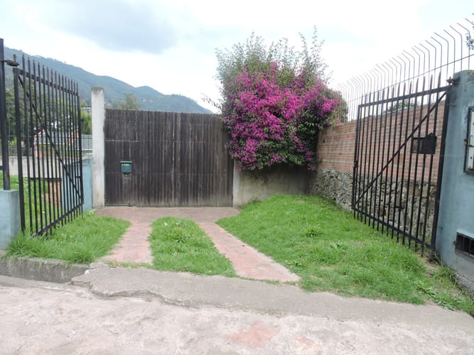 Casa de 4 alcobas en arriendo en El Abra, Cota, 318 m² · foto 2 de 17