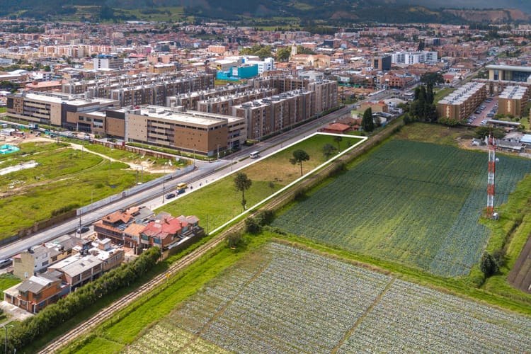 Lote en venta en Centro, Cajicá, 5292 m² · foto 6 de 12