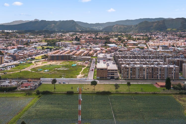 Lote en venta en Centro, Cajicá, 5292 m² · foto 7 de 12
